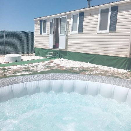 Casita Mh Acogedora Para 6 Con Jacuzzy Chiclana de la Frontera Εξωτερικό φωτογραφία