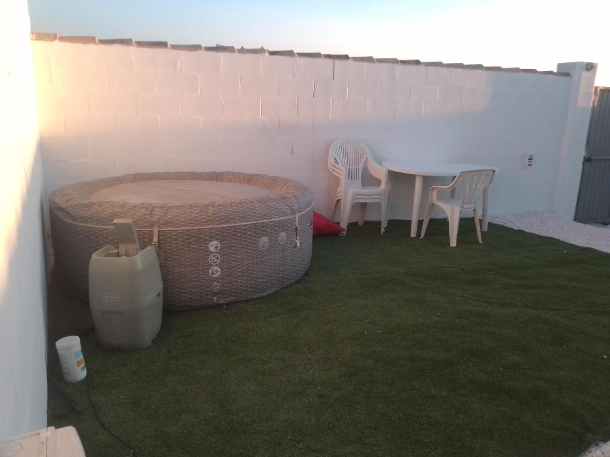 Casita Mh Acogedora Para 6 Con Jacuzzy Chiclana de la Frontera Εξωτερικό φωτογραφία