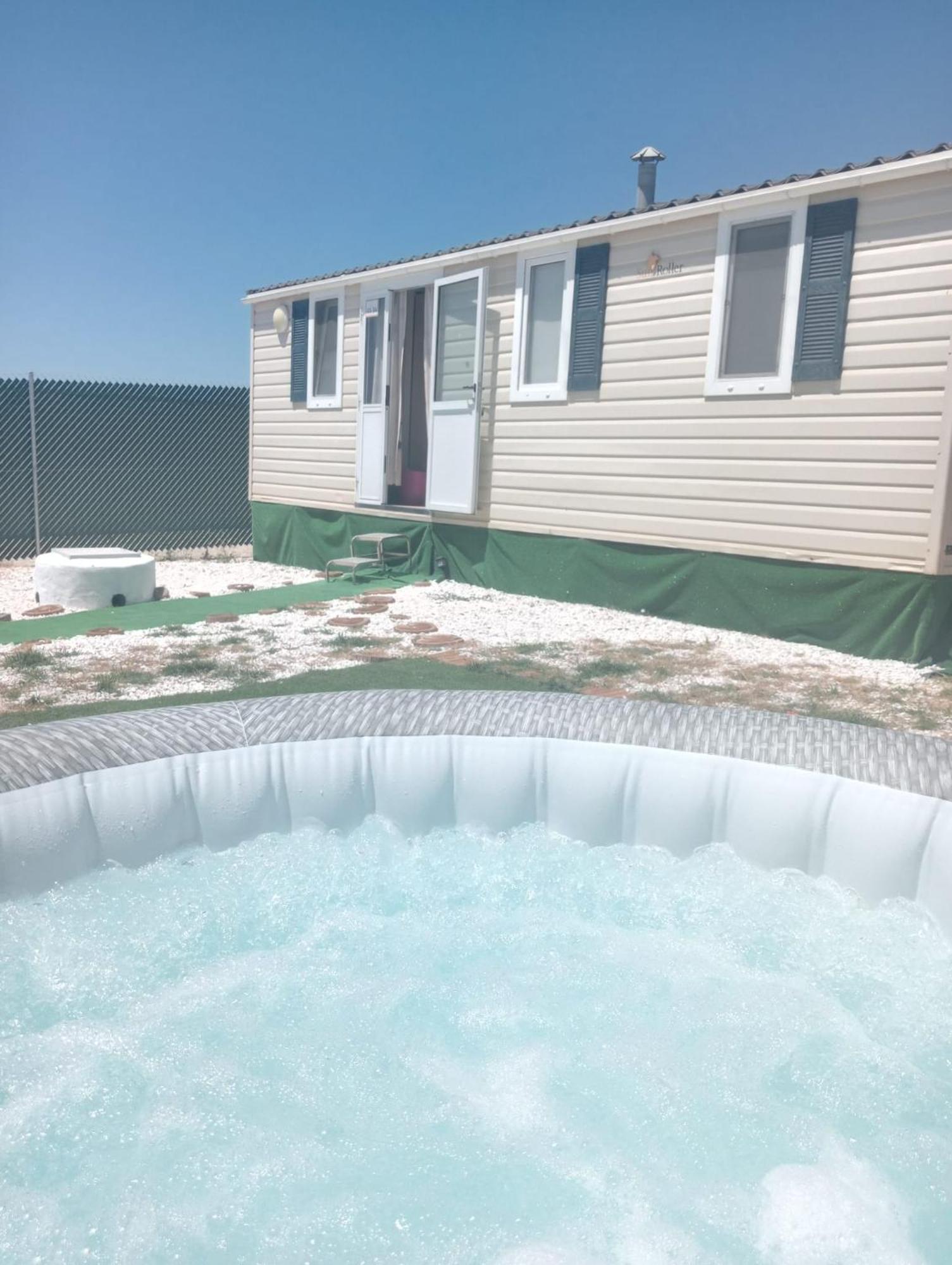 Casita Mh Acogedora Para 6 Con Jacuzzy Chiclana de la Frontera Εξωτερικό φωτογραφία